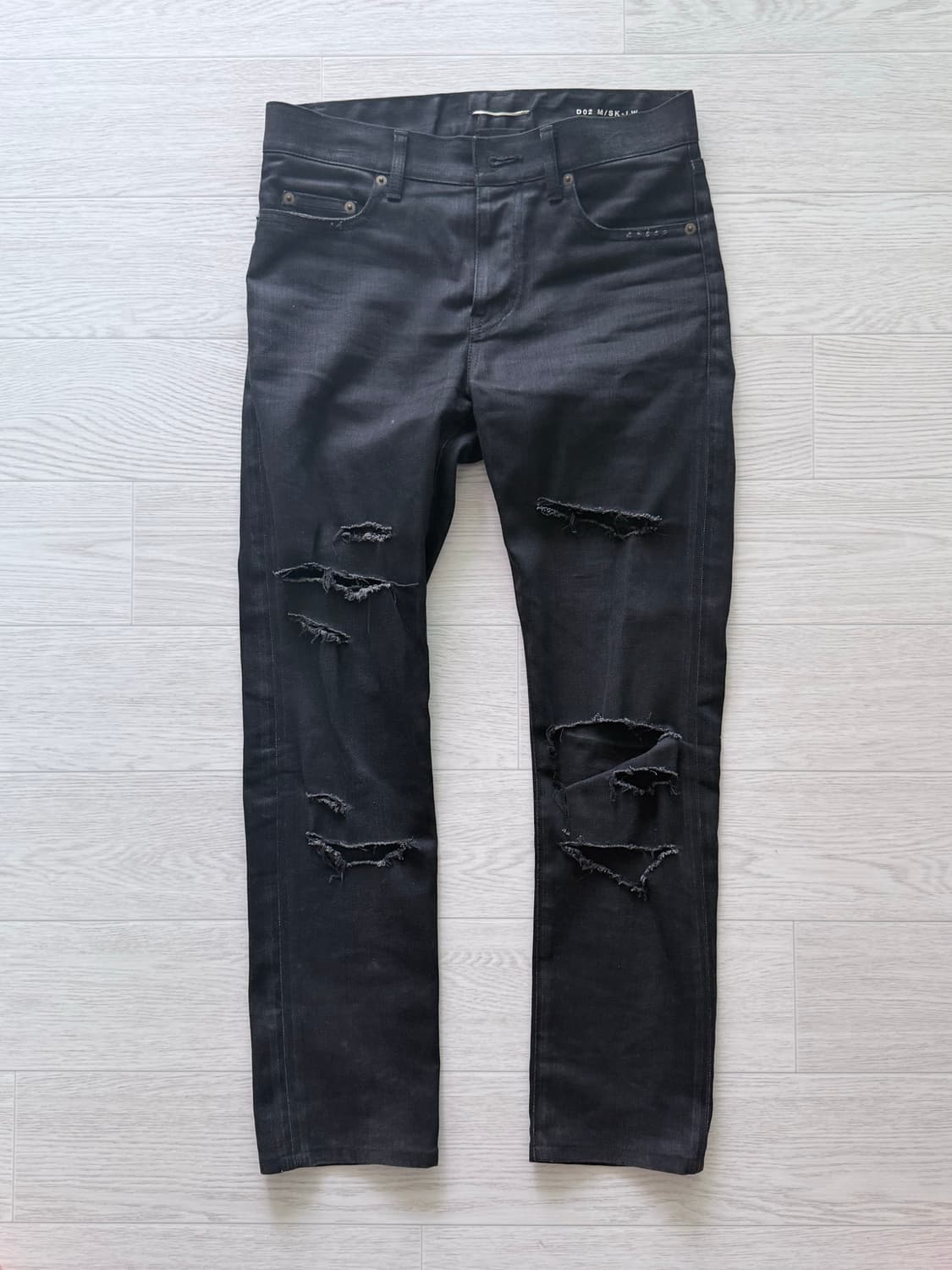 Saint Laurent Distressed Jeans 상품이미지2
