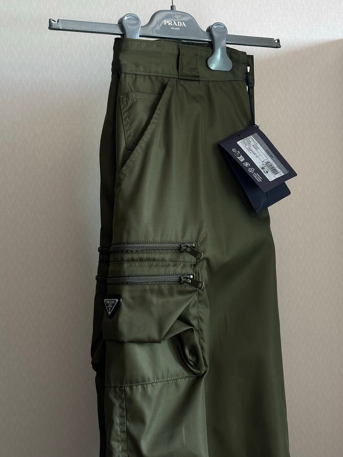 프라다 리나일론 탄창 셋업 24ss XL(105-110) 새상품급 상품이미지4