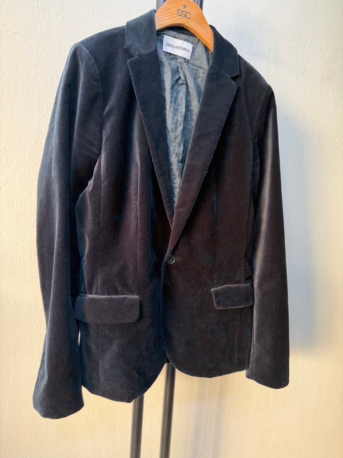 정품) 쟈딕앤볼테르 블랙 벨벳 자켓 40 (55-66) 상품이미지3