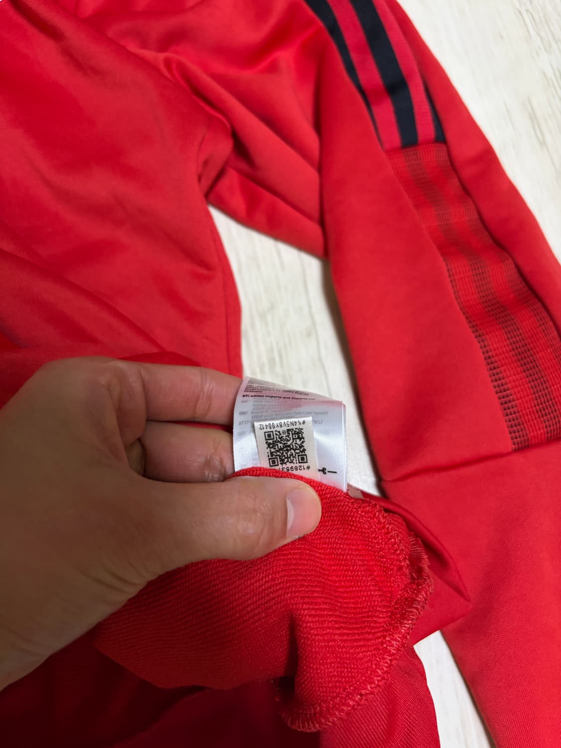 [US M] 아디다스 맨체스터 유나이티드 하프 후드 집 상품이미지5