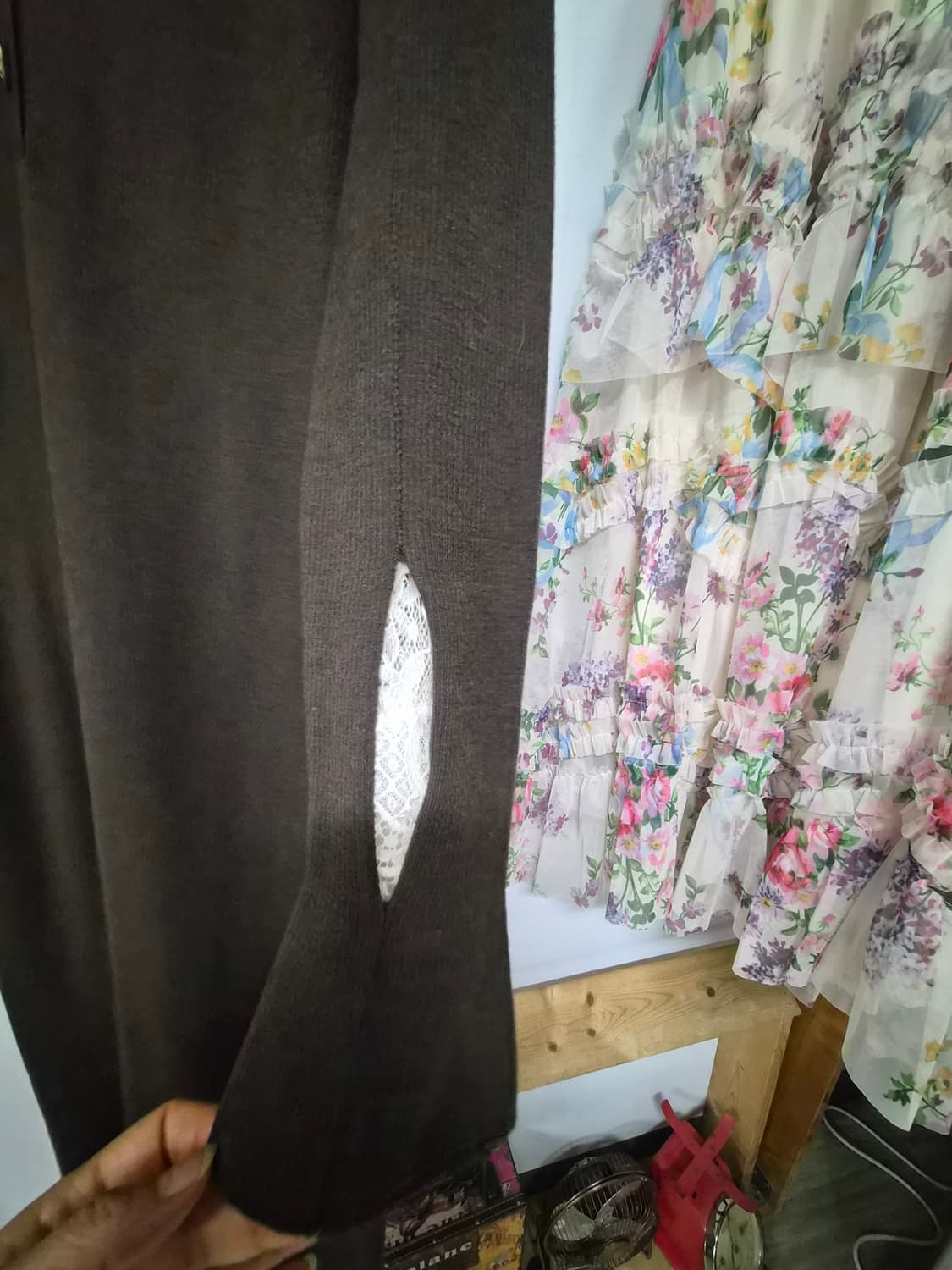 MICHAA미샤  시그니처 골드 버튼 니트  원피스 상품이미지10