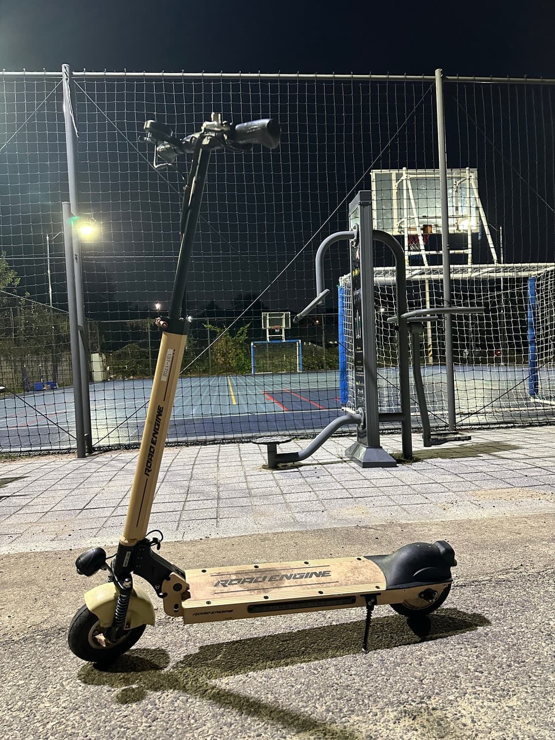 접이식 로드엔진 전동킥보드 판매합니다 상품이미지1