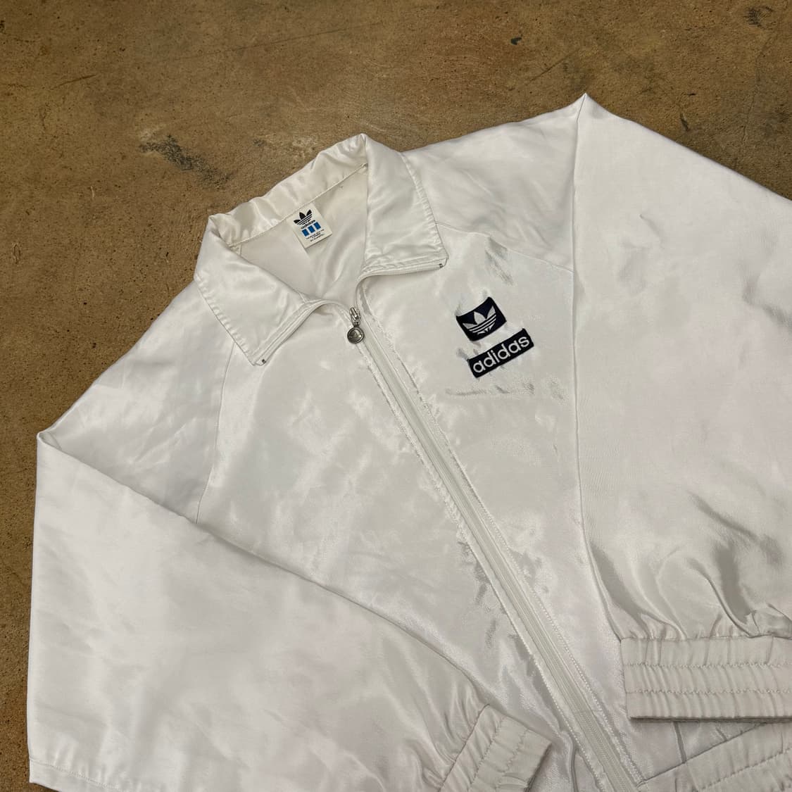 아디다스 올드스쿨 화이트 바람막이  상품이미지1
