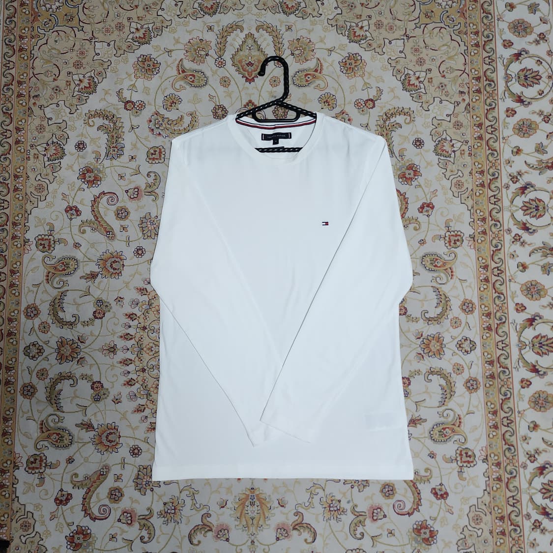 미사용) 타미힐피거 코튼 긴팔티셔츠
M 상품이미지1