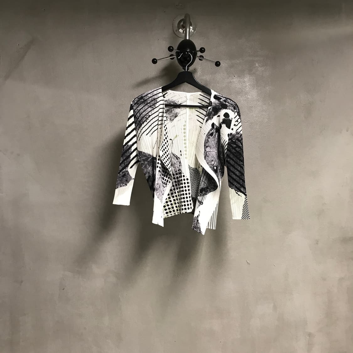 이세이 미야케 플리츠 플리즈 가디건 3(W) 상품이미지1