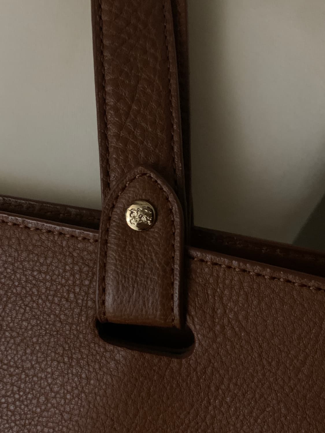 버버리 숄더백 상품이미지3