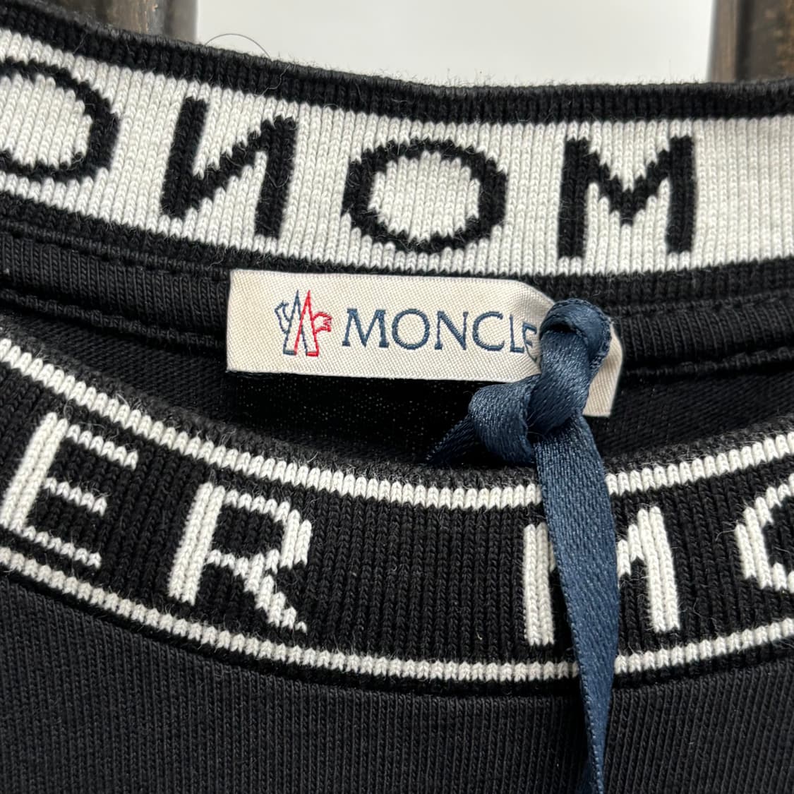 [XL]몽클레어 와펜패치 반팔티 상품이미지3