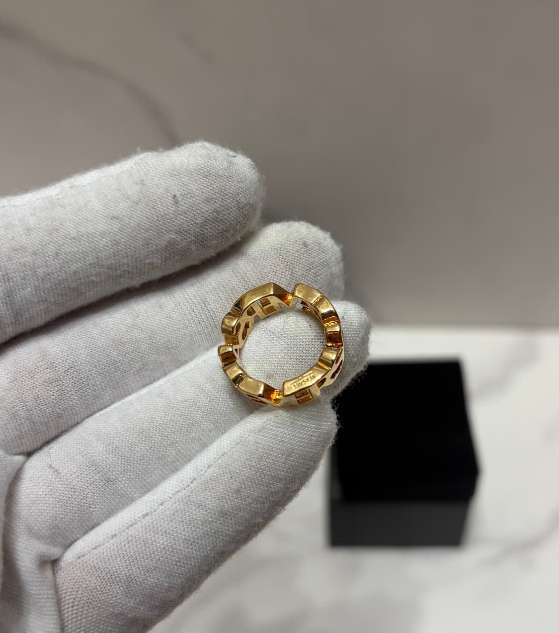 [정품] 새상품 베르사체 로고 골드 반지 (7호) 상품이미지5