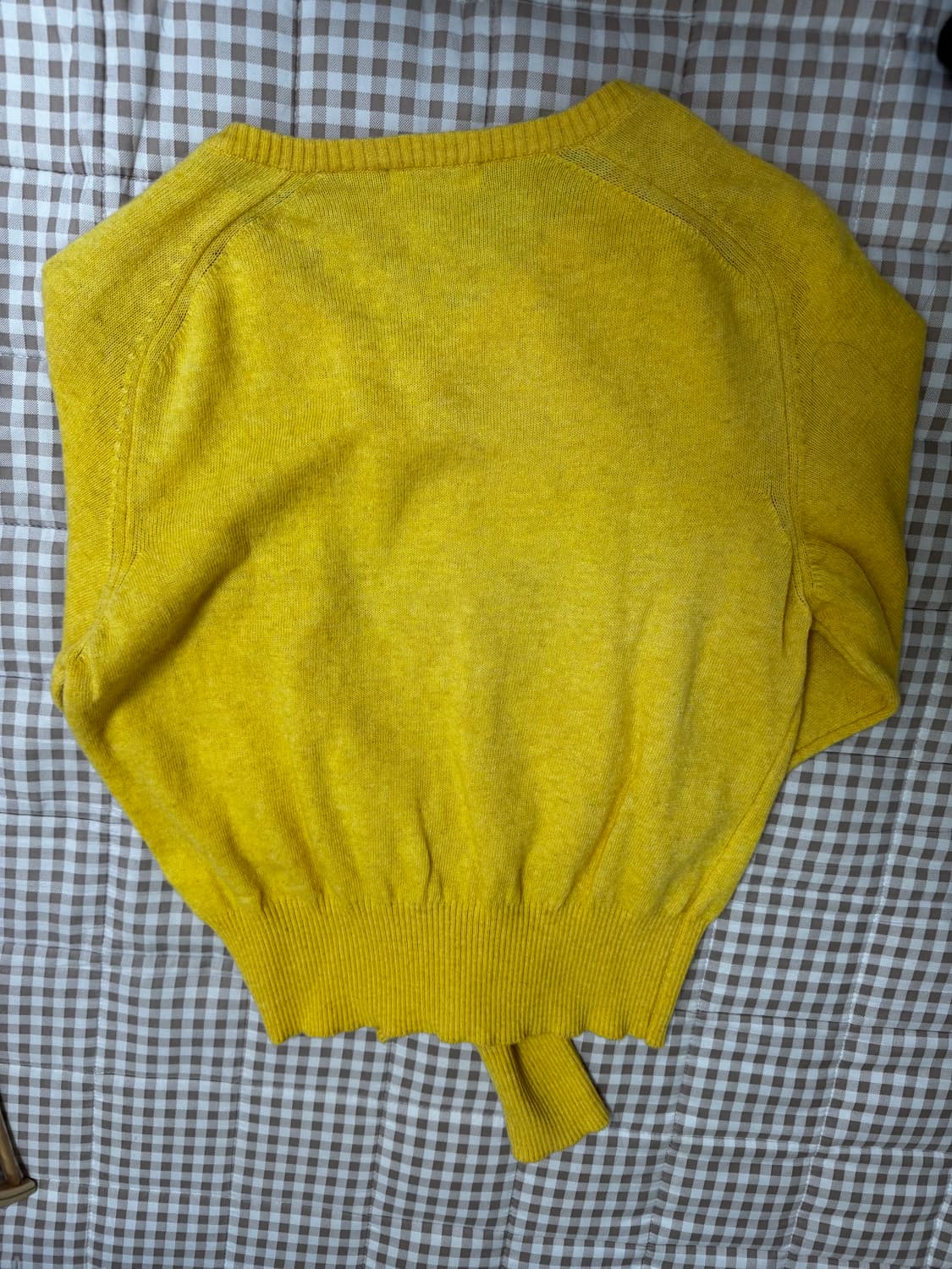 킨다베이지 브이넥 니트(노랑) 상품이미지5