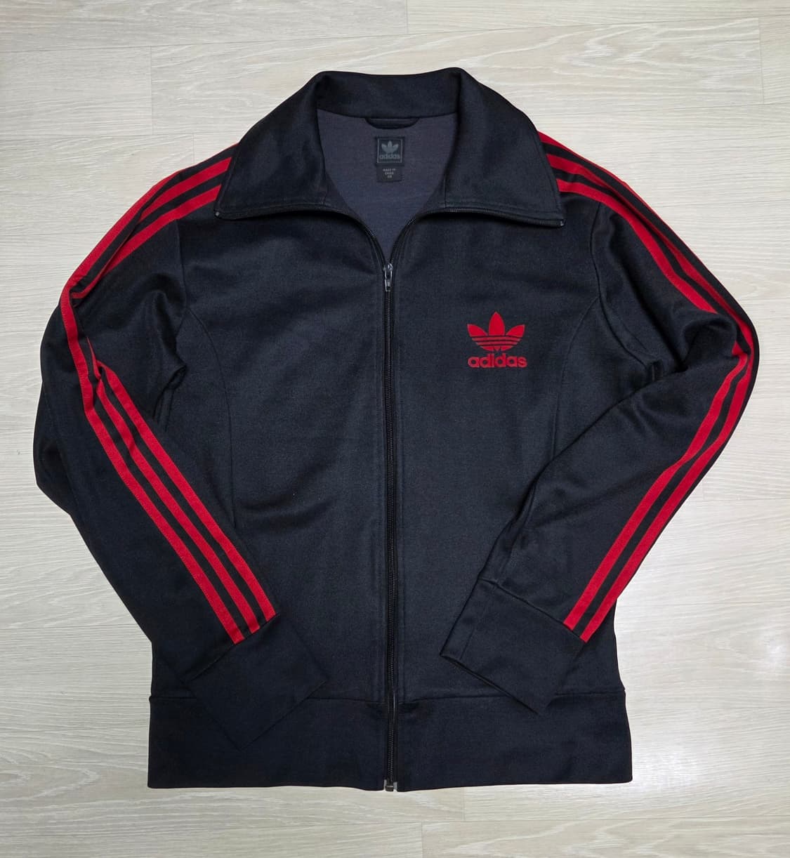 아디다스 검빨져지 상품이미지1