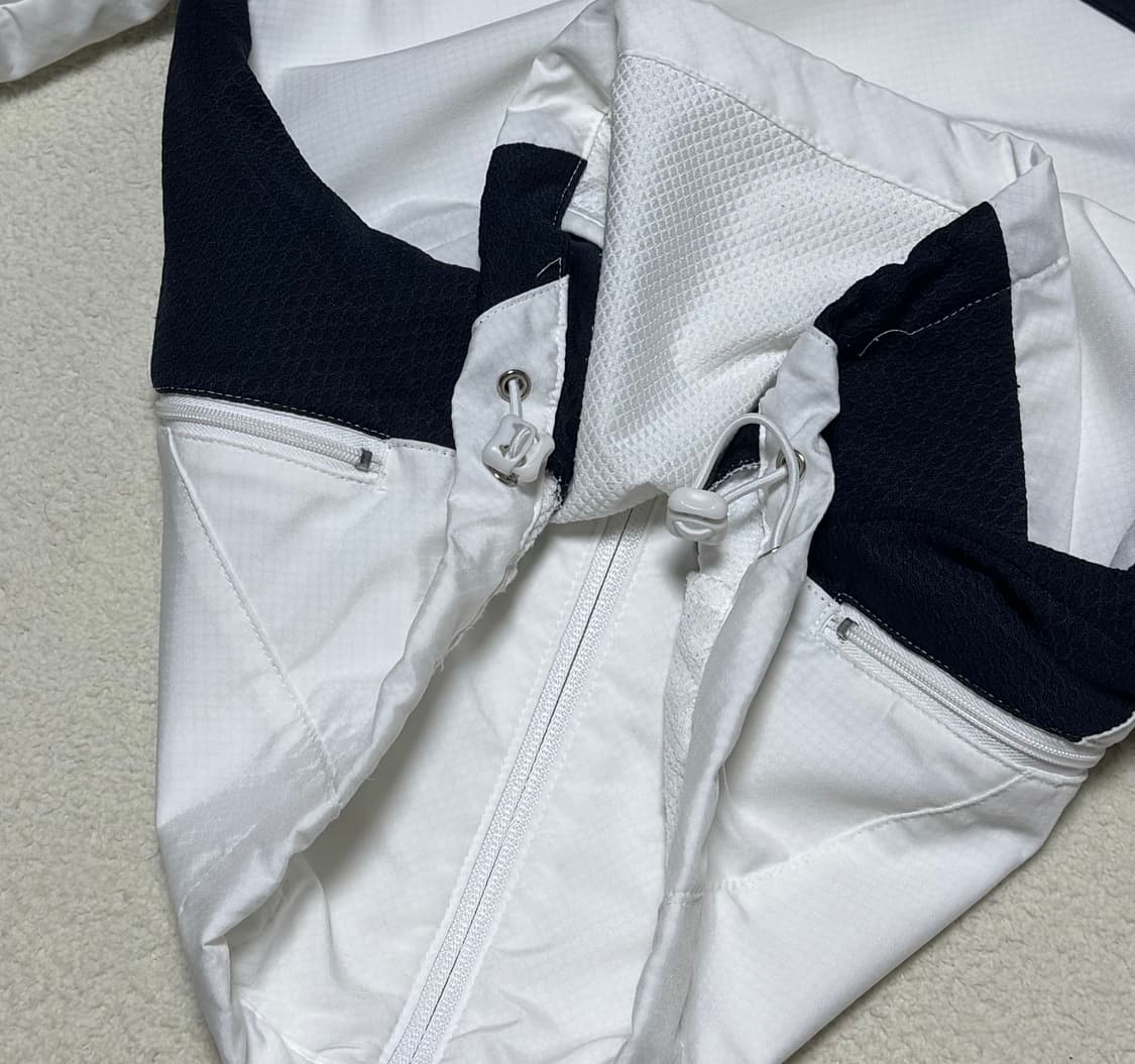 아디다스 화이트 딥네이비 바람막이 상품이미지7