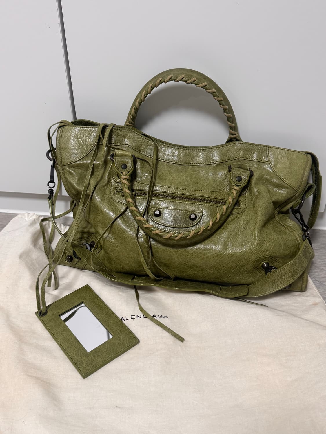 발렌시아가 빈티지 시즌색상 시티백 미디움 상품이미지3