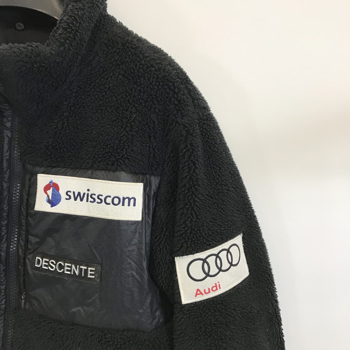 데상트 아우디 슈퍼플리스 점퍼 [95] 상품이미지2