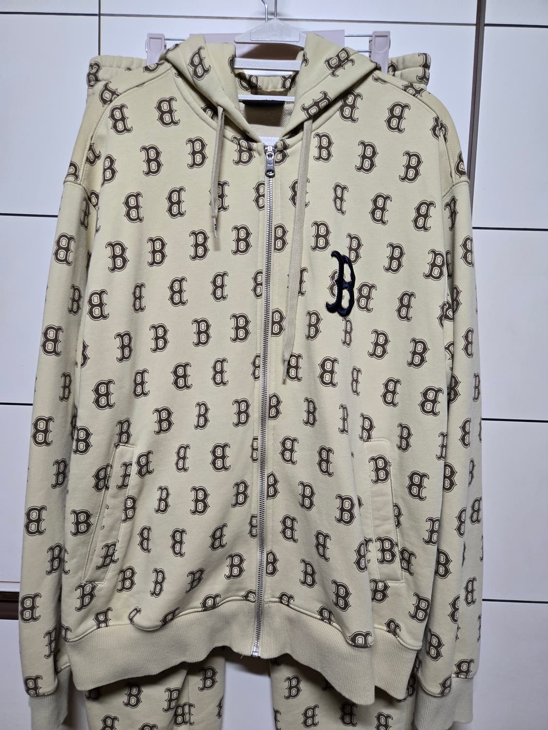 MLB 모노그램 후드집업,바지 셋업 상품이미지1