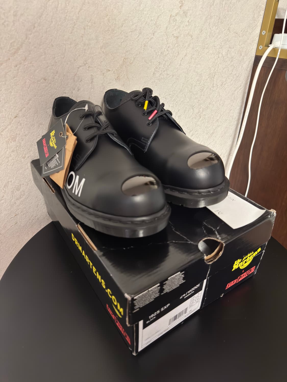 닥터마틴 스틸토 1925 X SXP 270 UK8 상품이미지1