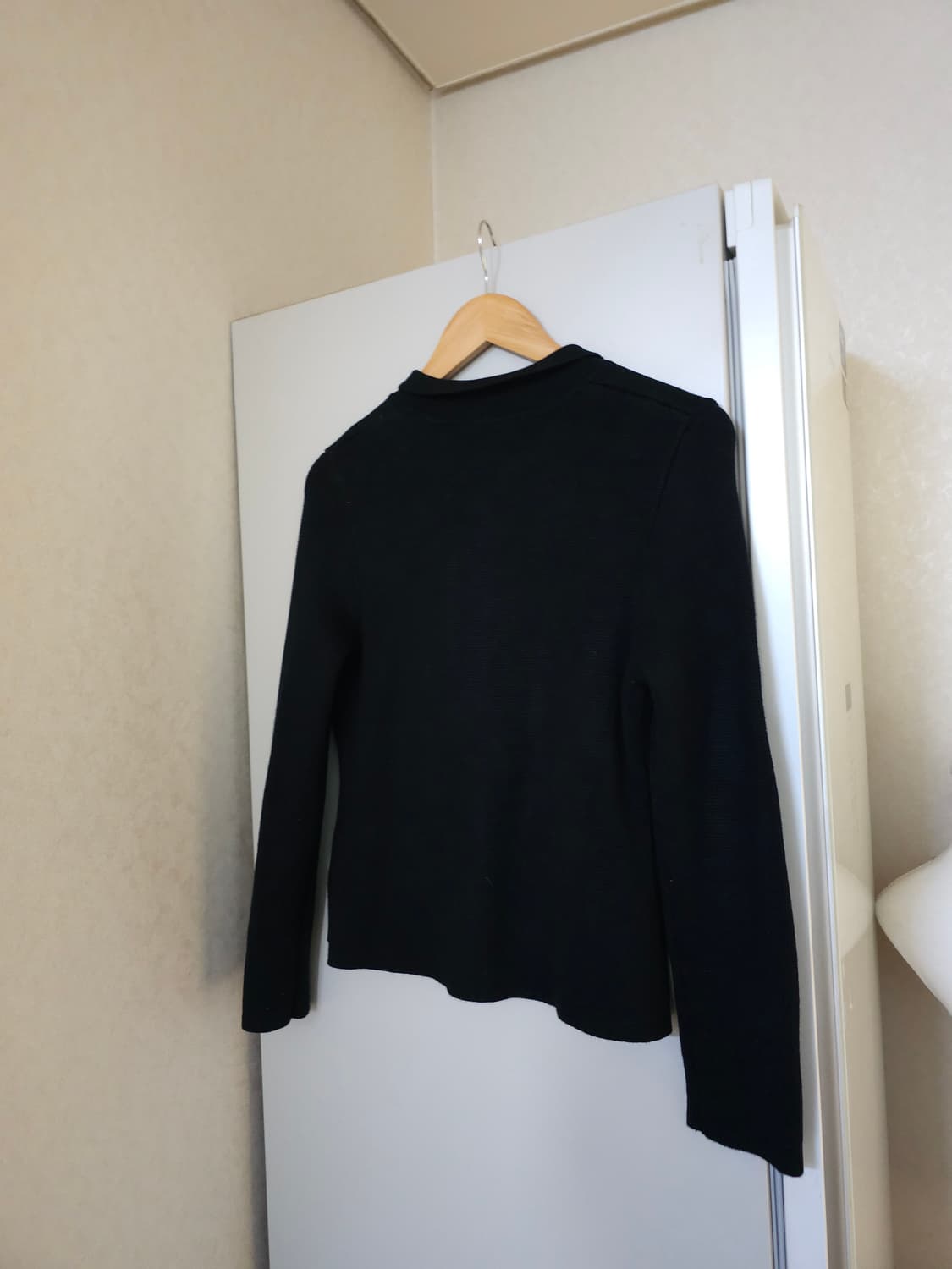 자라 블랙 금장 버튼 가디건 상품이미지5