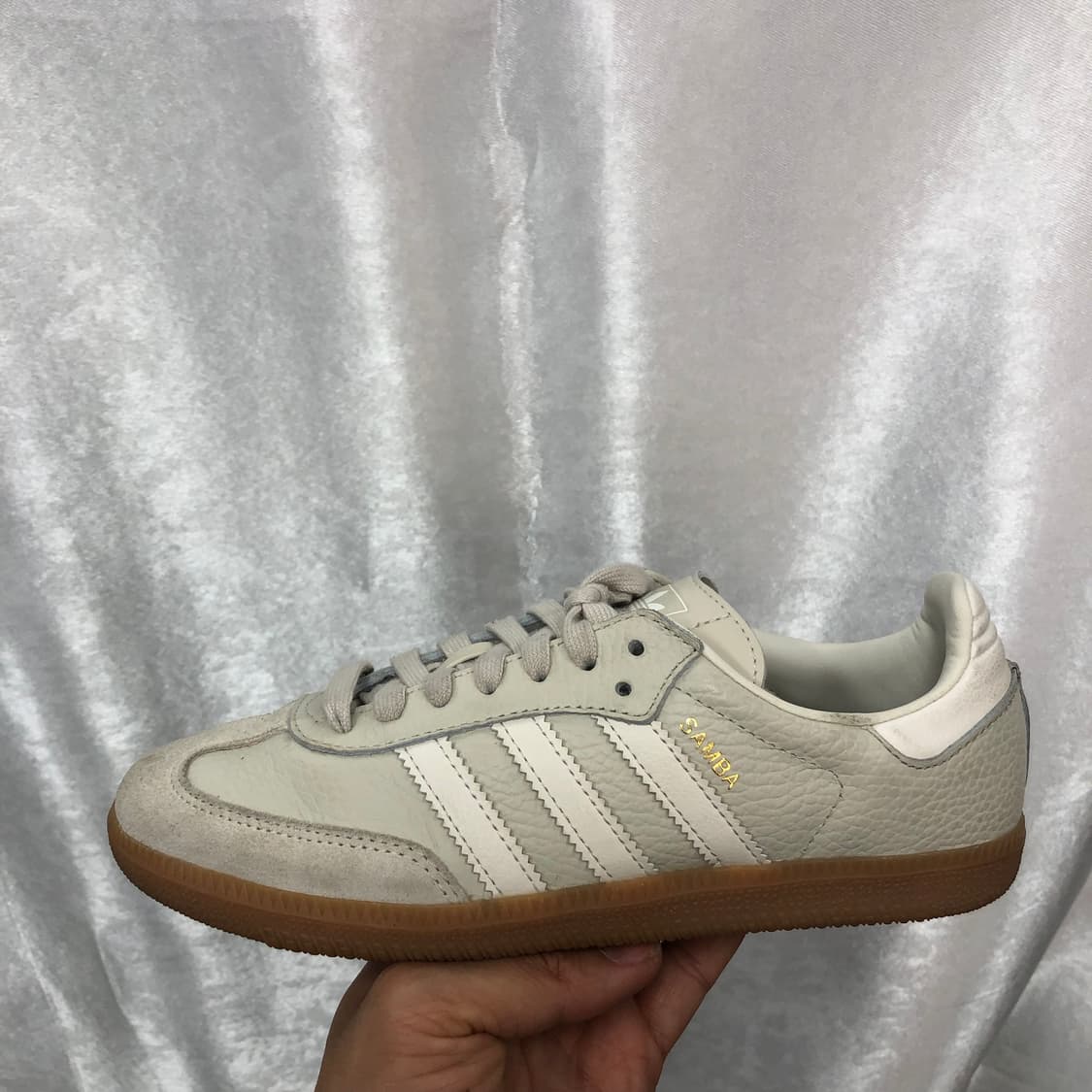아디다스 삼바 스니커즈 사이즈225 팝니다  상품이미지3