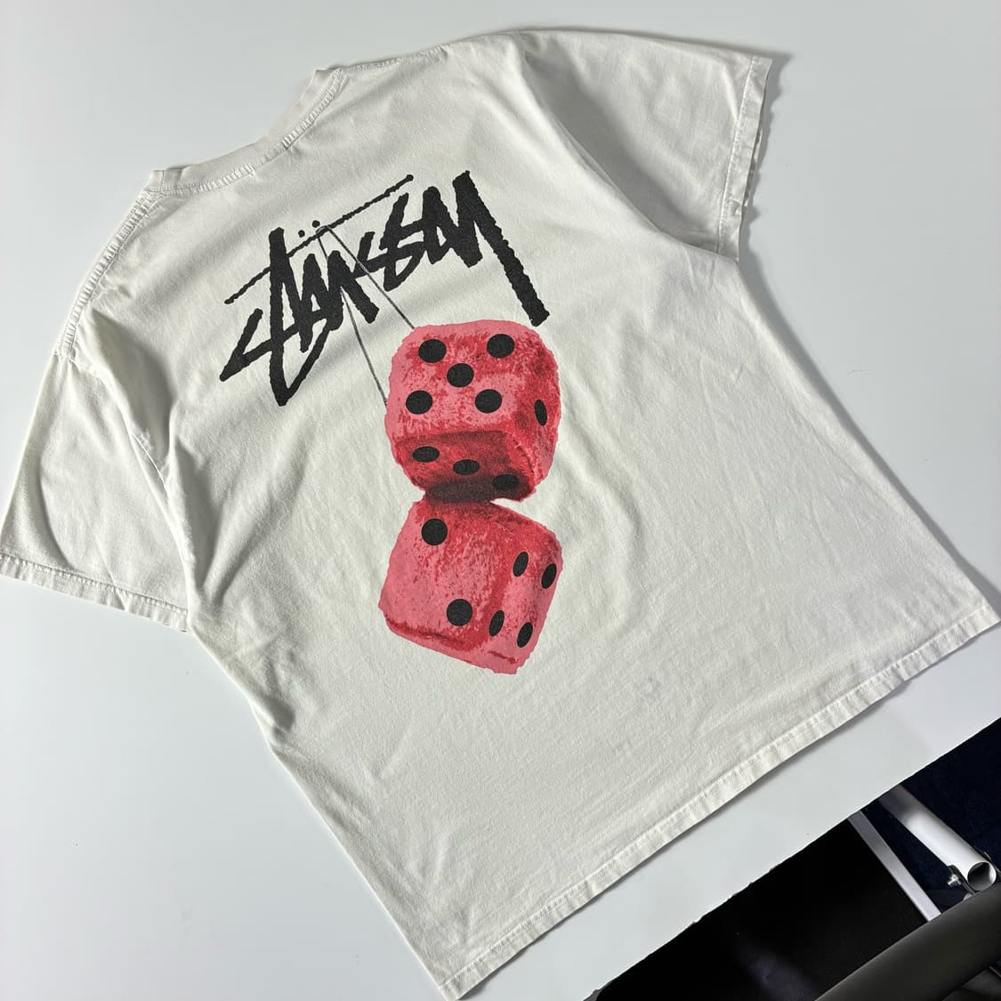 Stussy  스투시 퍼지 다이스 화이트 반팔 티셔츠  상품이미지1