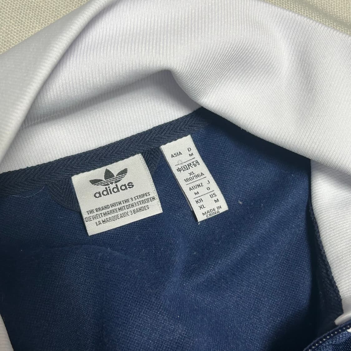 XL 아디다스 네이비 트랙탑 상품이미지4
