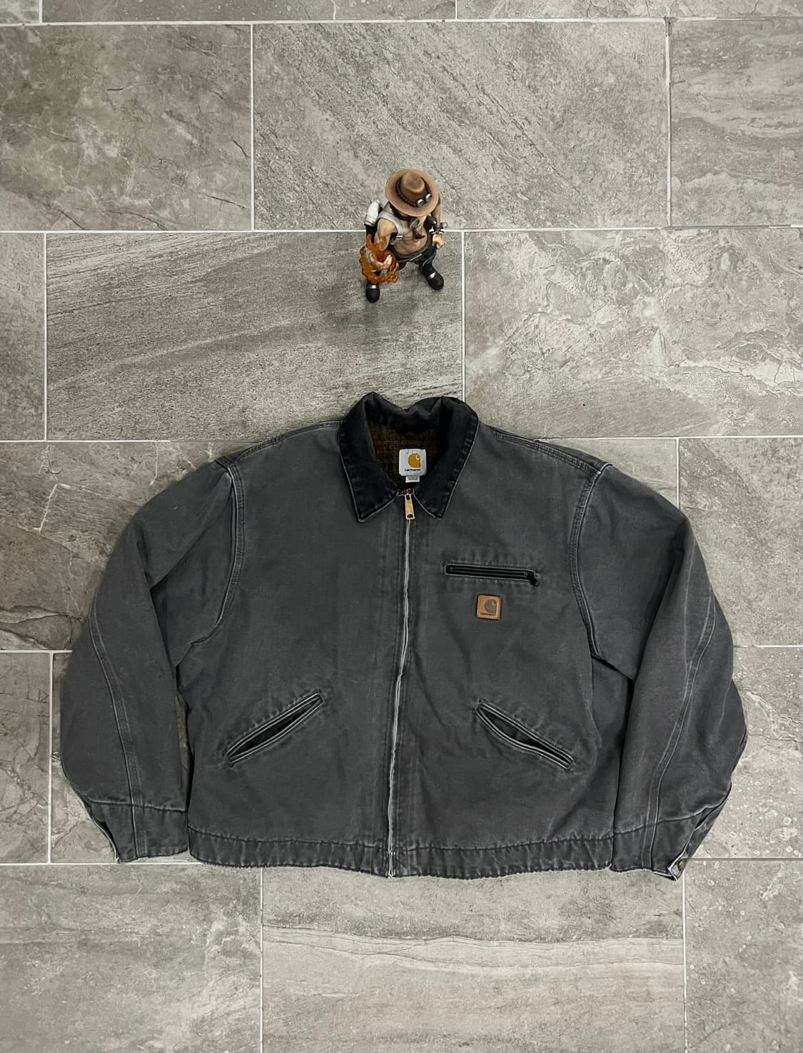 (XL)칼하트 디트로이트 자켓 J97 GVL 그래블 상품이미지1