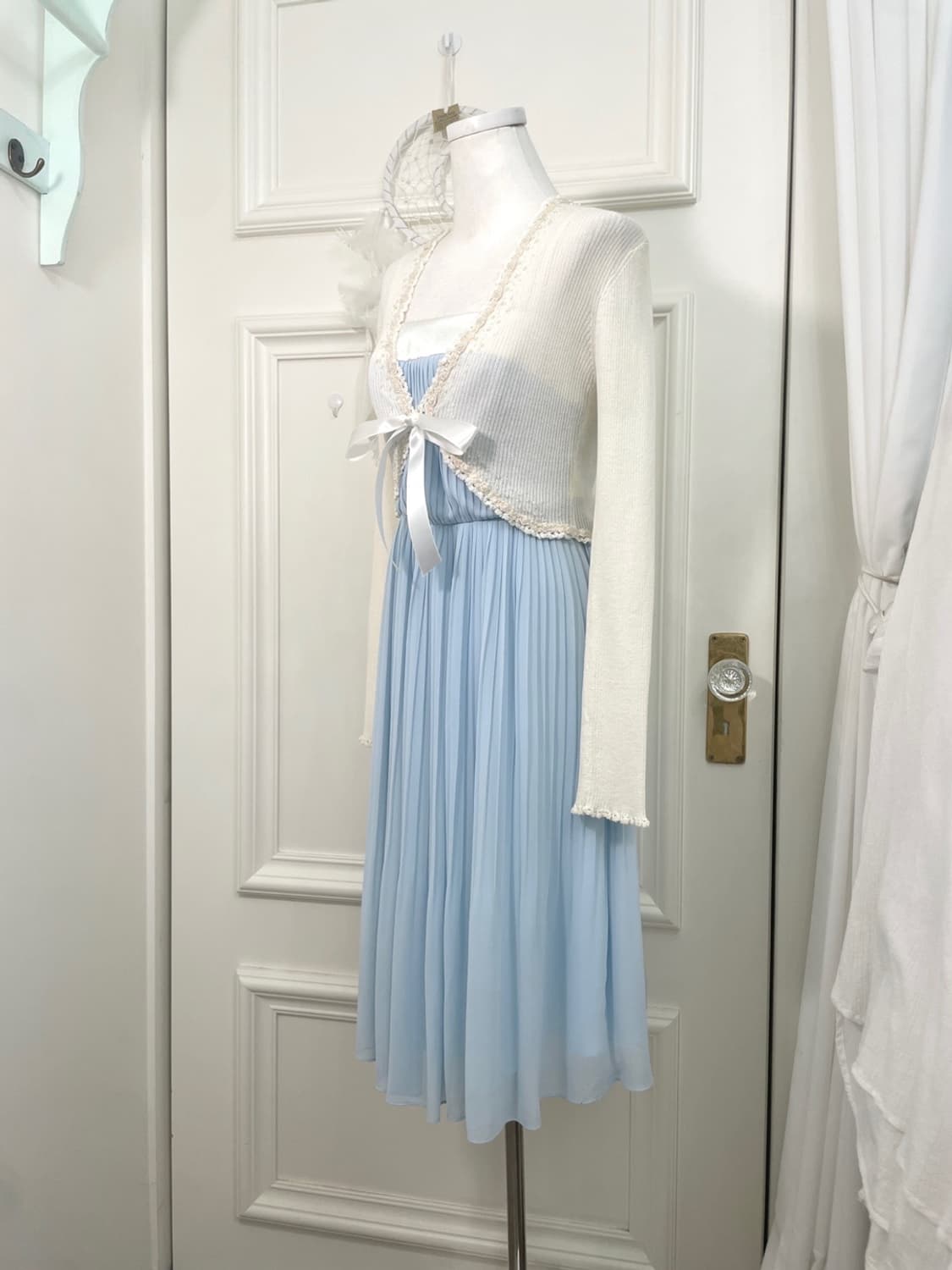 sky blue pleats satin point opc(size-7) 상품이미지9