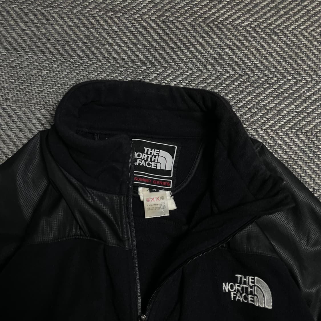 노스페이스 올드스쿨 서밋시리즈 마운틴 플리스 자켓o 5129 상품이미지4