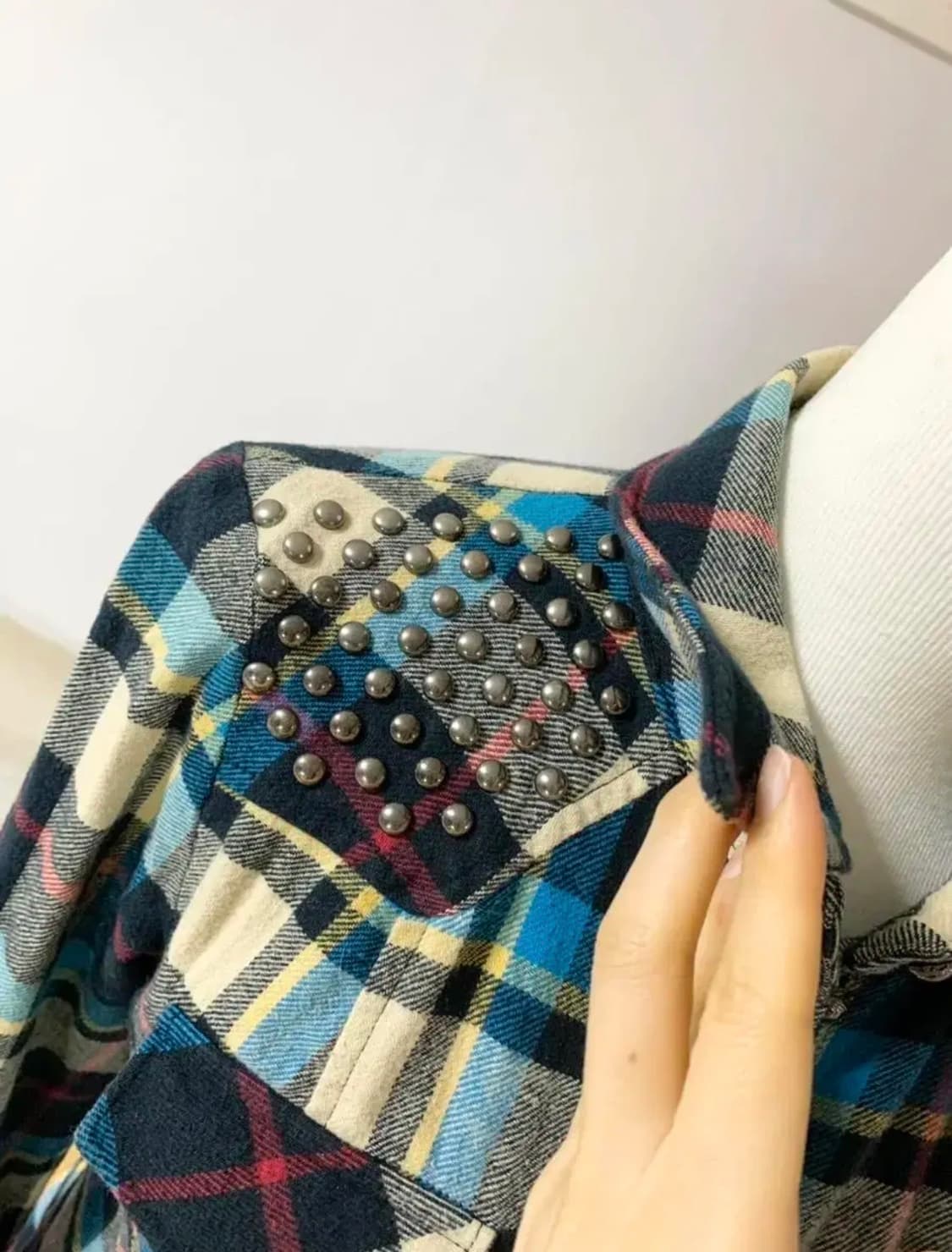 에고이스트ㅡ징장식 체크 남방 55/상태최상 상품이미지4
