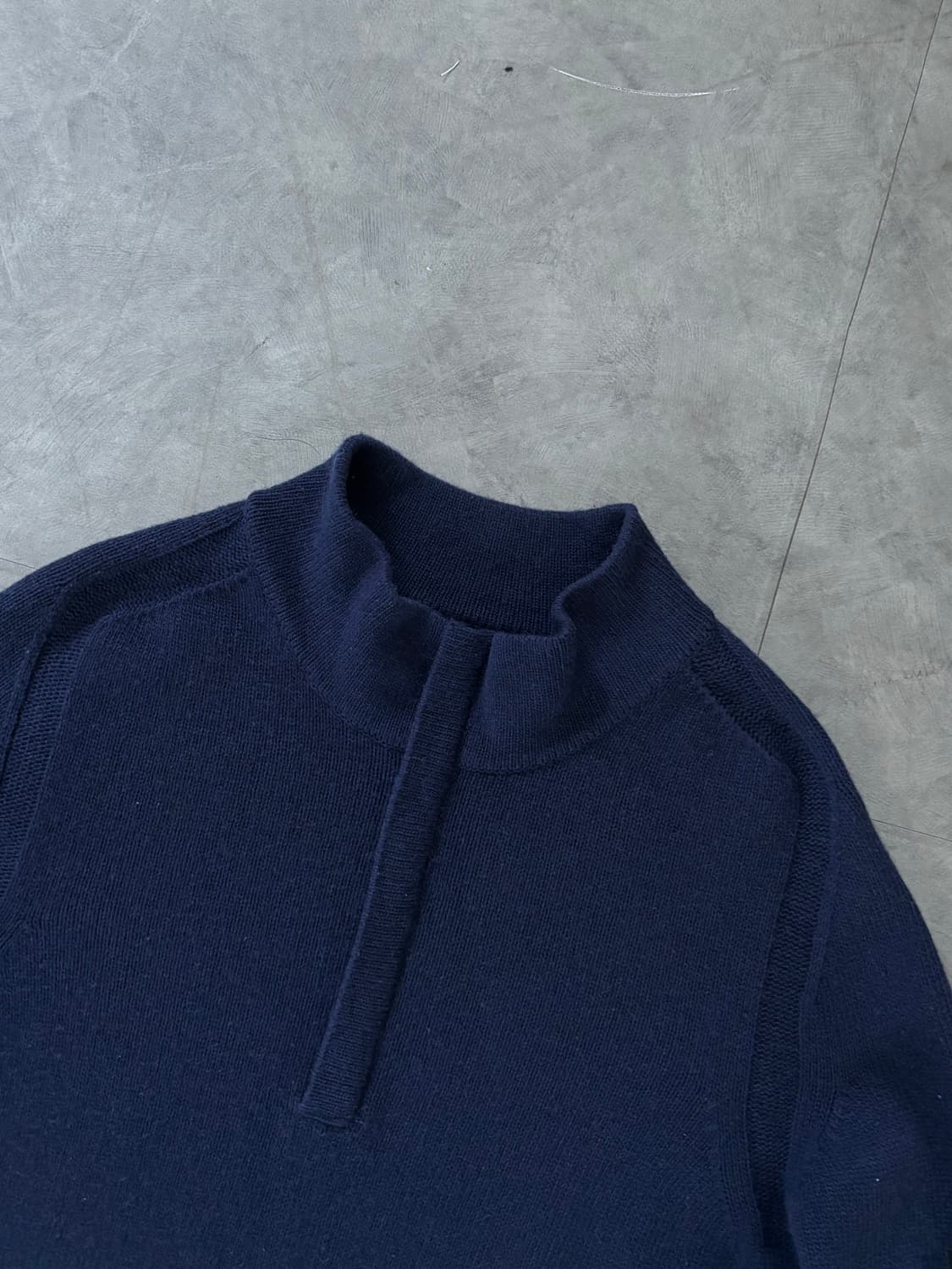 Stone-Island 스톤아일랜드 딥블루 와펜 하프 집업 니트  상품이미지4