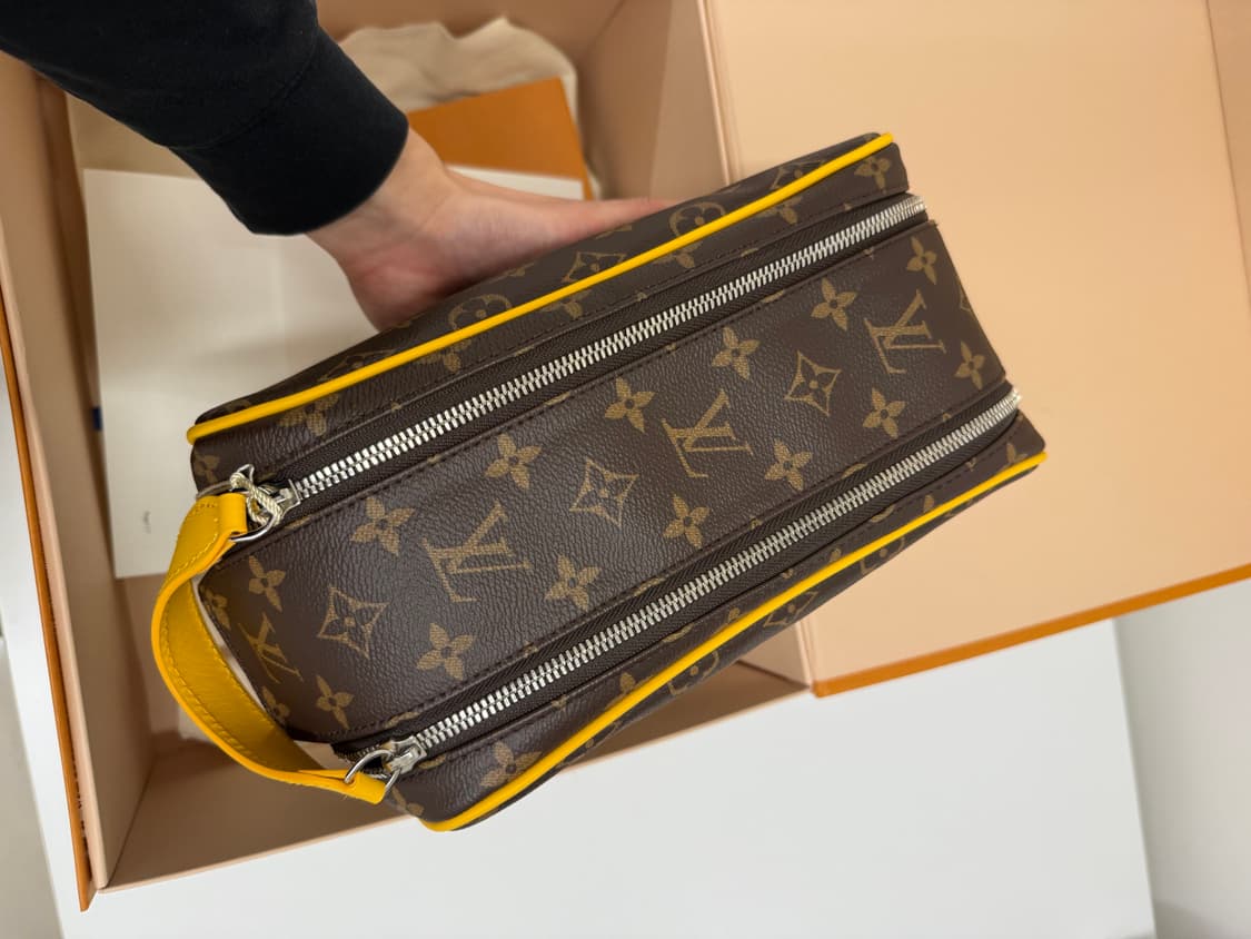 [ OS ] 루이비통 모노그램 돕키트 클러치 상품이미지3