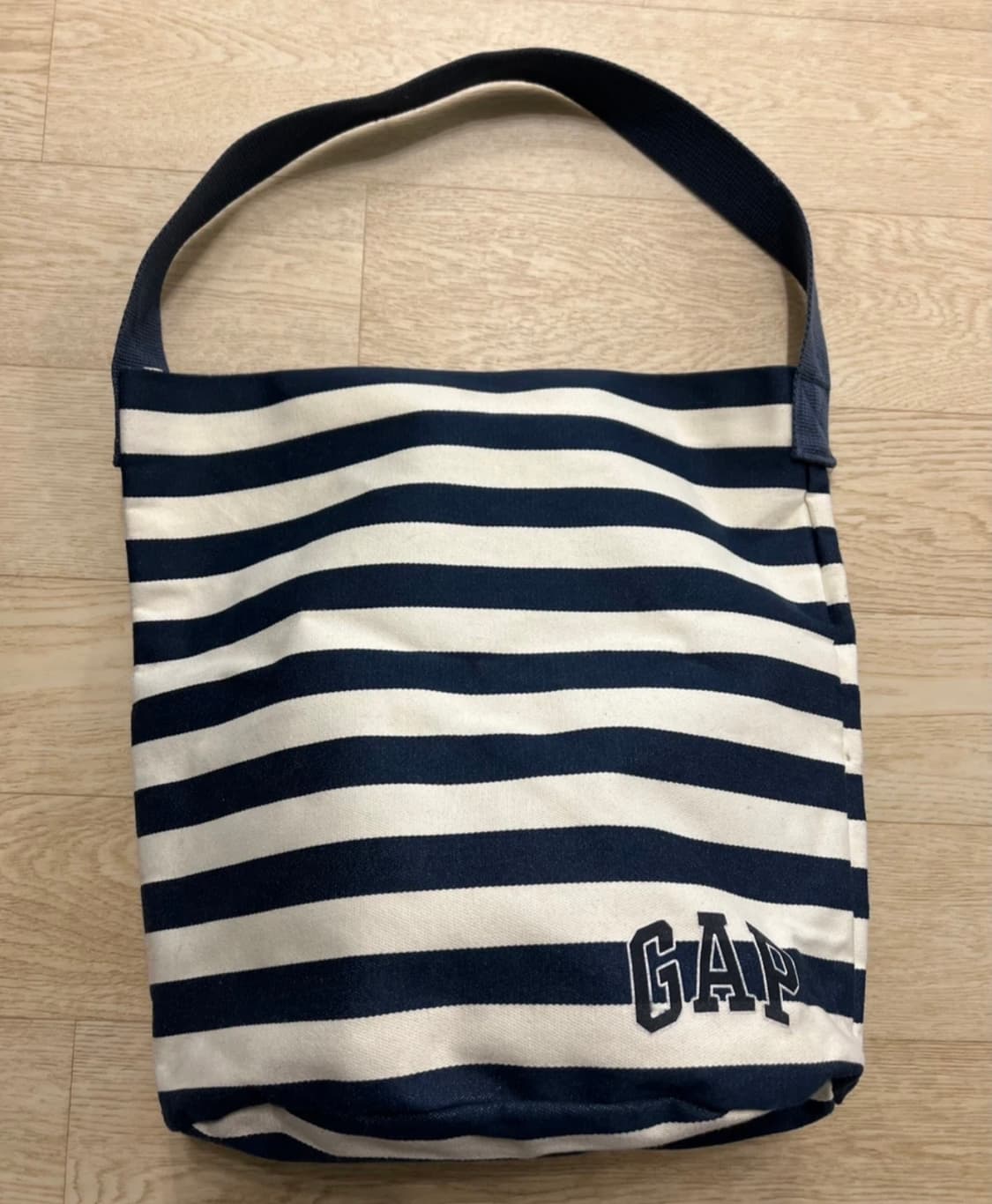 GAP 스프라이트 토드백 가방 상품이미지1