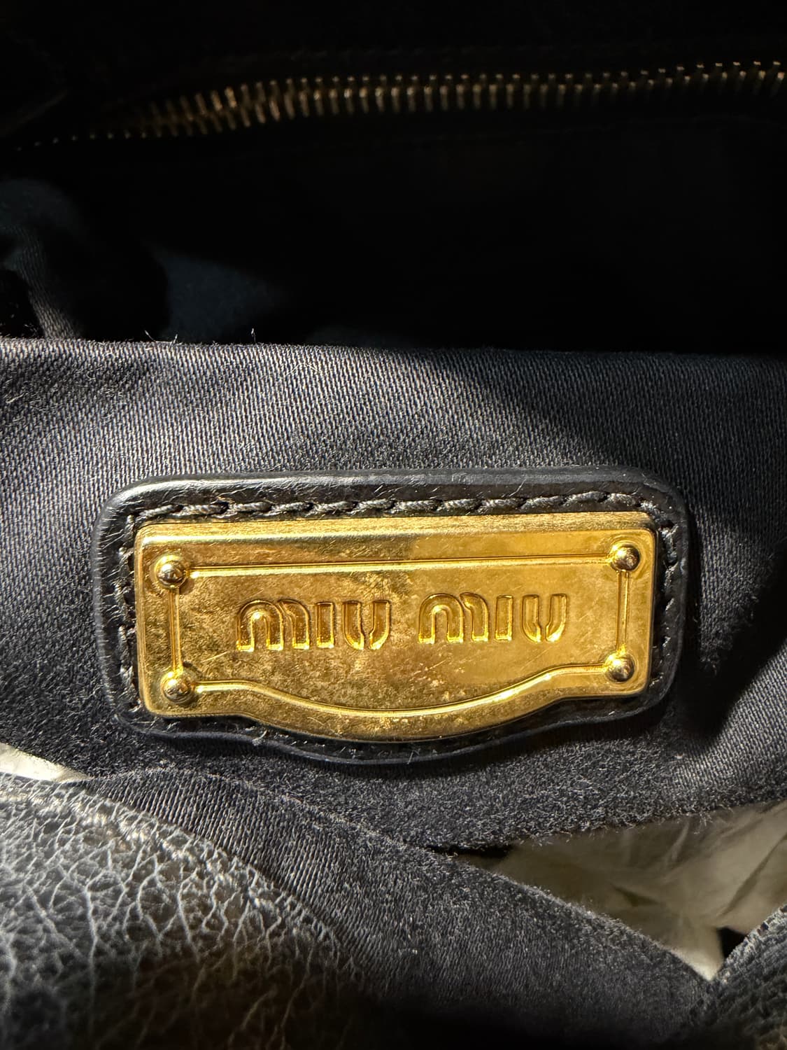 미우미우 비텔로 럭스 사첼백 토트 트로스 상품이미지8