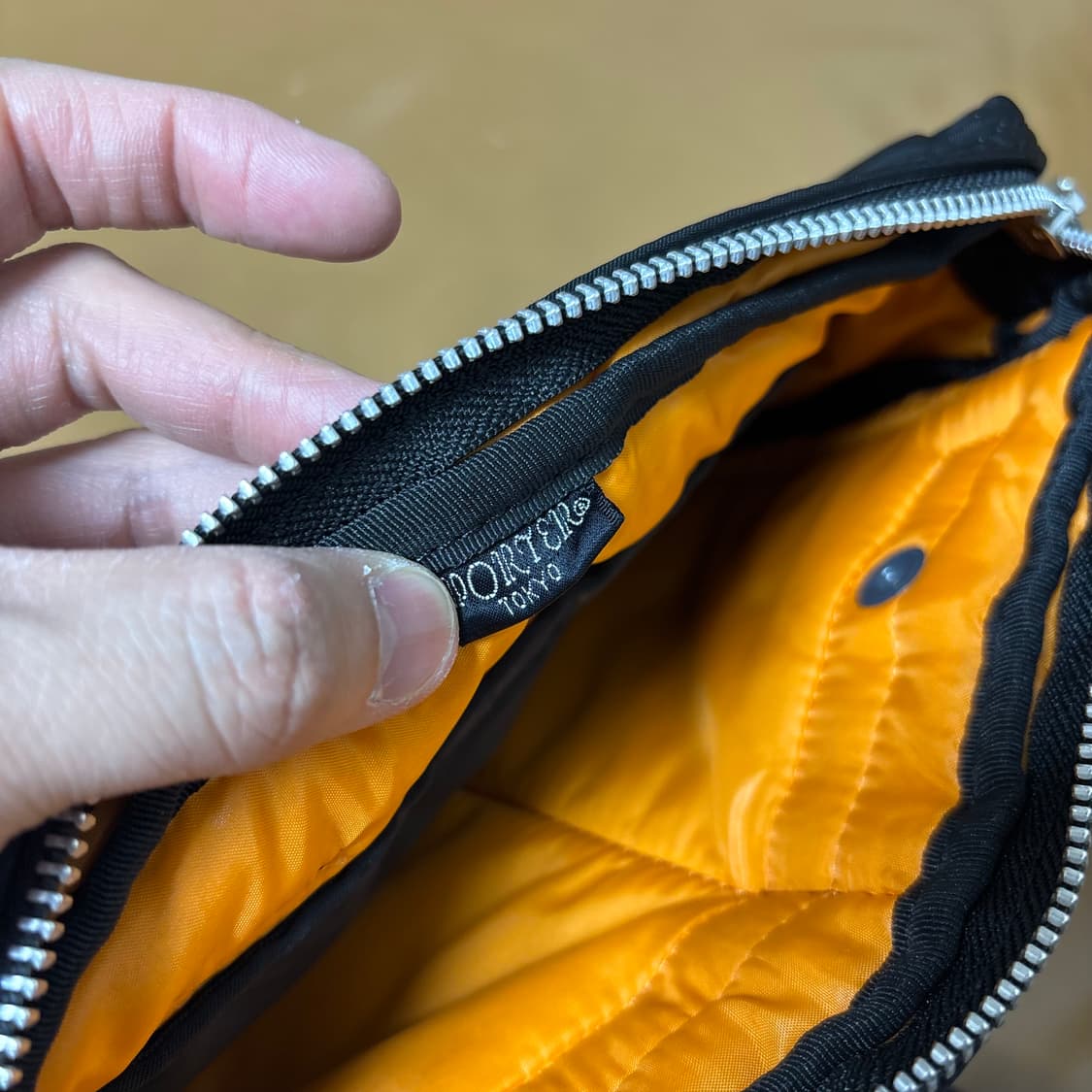 PORTER 포터 탱커 숄더백 가방 블랙 스몰 S 상품이미지5