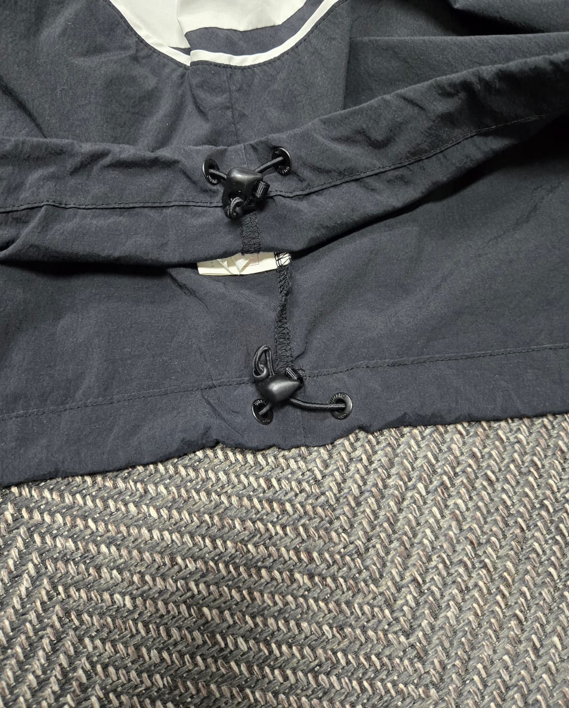 엄브로 우븐 피스테 블랙 상품이미지5