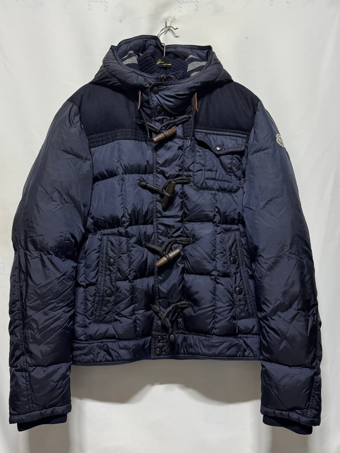 2 몽클레어 버질 떡볶이 단추 패딩 상품이미지1