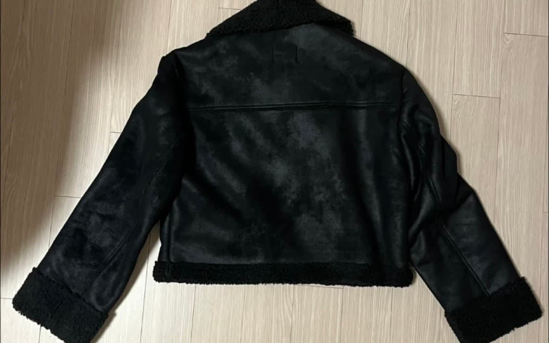 러브이즈트루 무스탕 상품이미지3