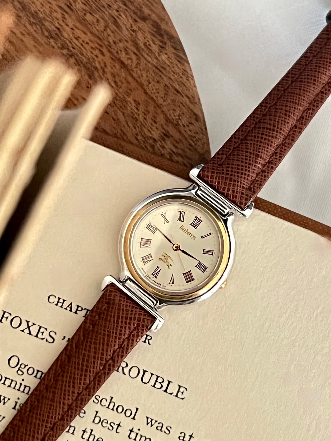 버버리 콤비 라운드 여성 시계 / 케어 상품이미지1