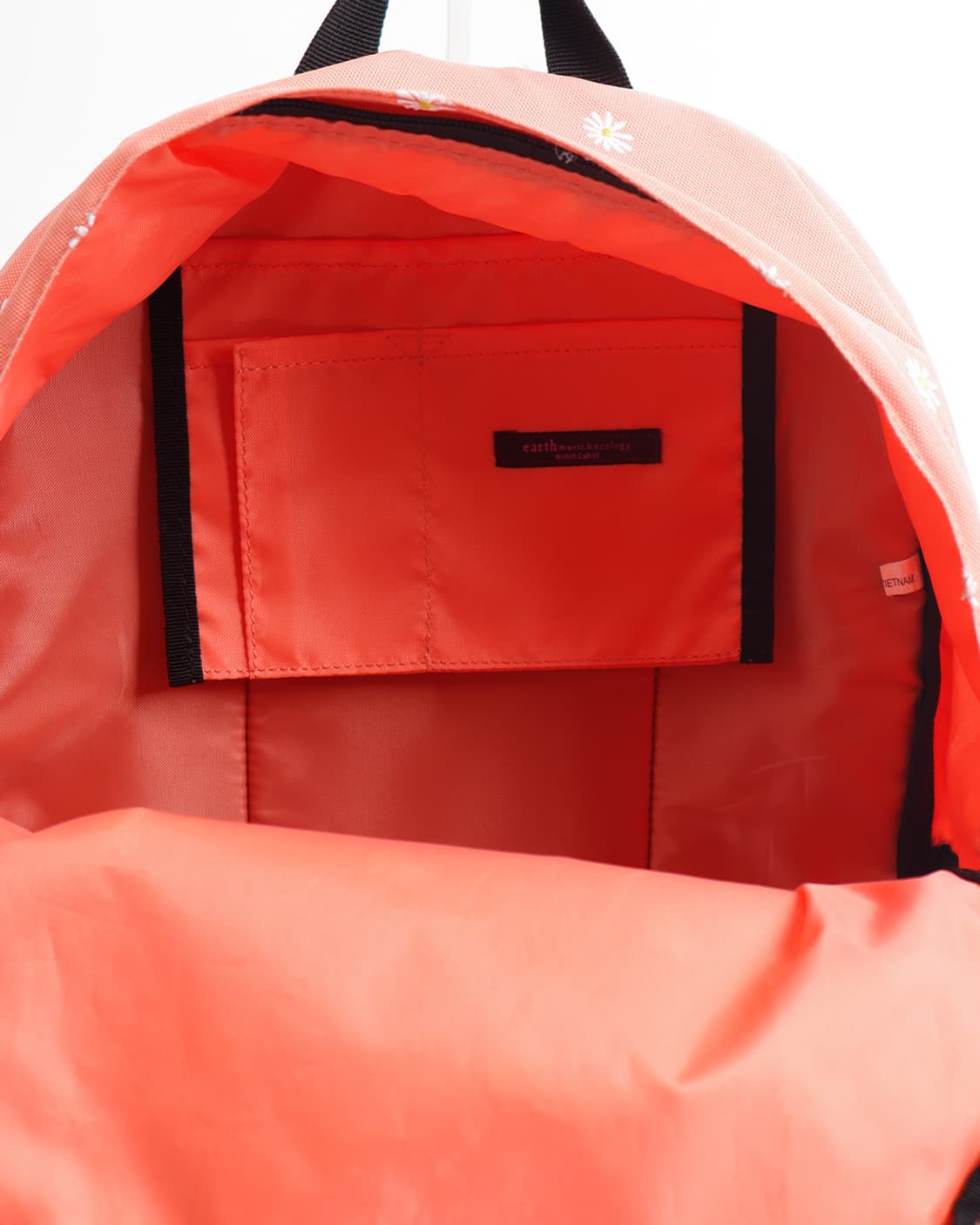 [OUTDOOR PRODUCT] 플로럴 자수 나일론 백팩 상품이미지8