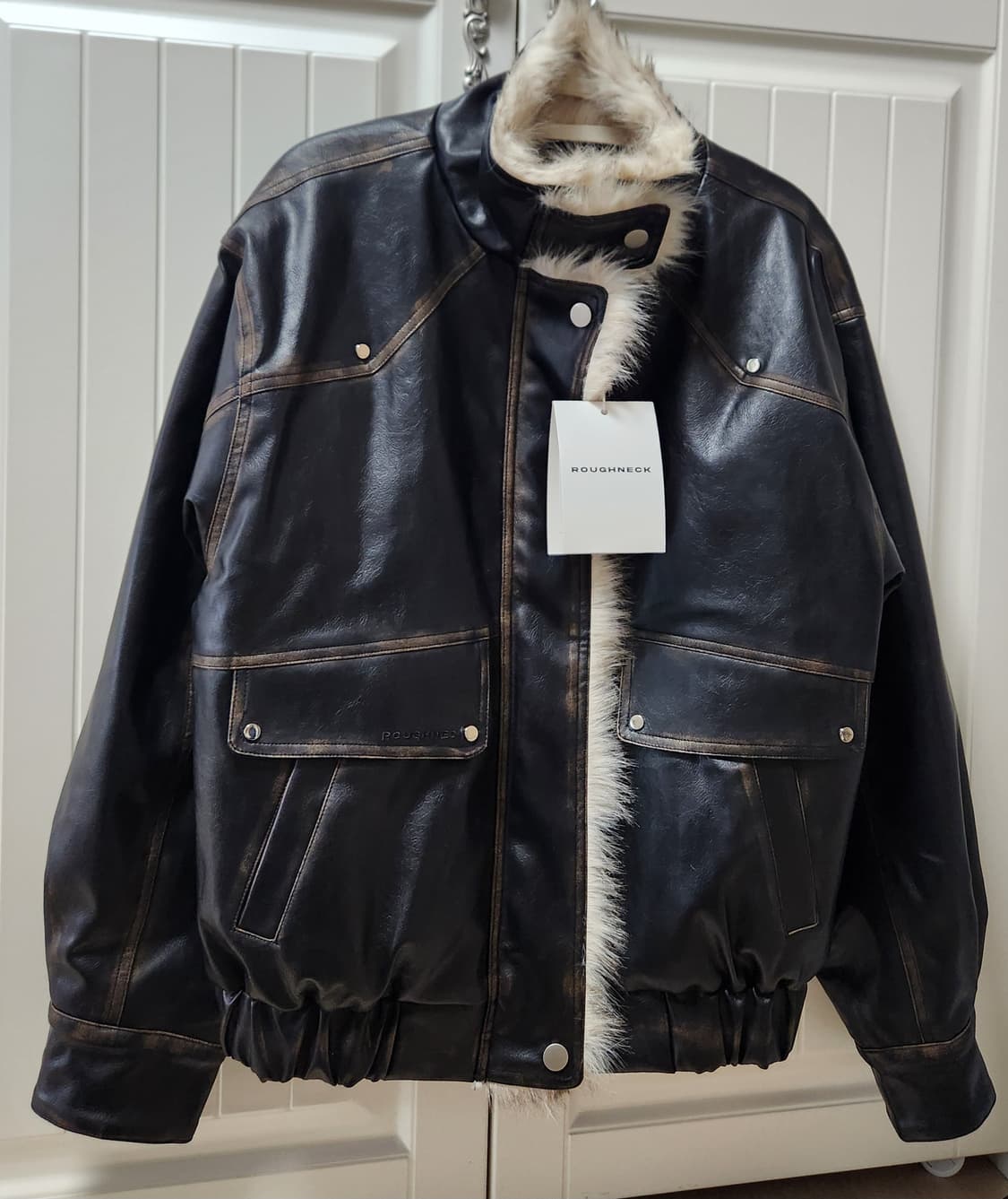 러프넥 워싱 레더 무스탕 상품이미지2