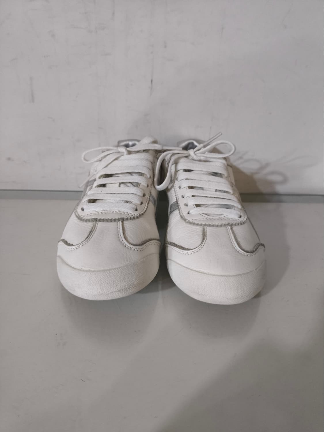 235mm 오니츠카타이거 멕시코66 화이트 스니커즈 상품이미지3