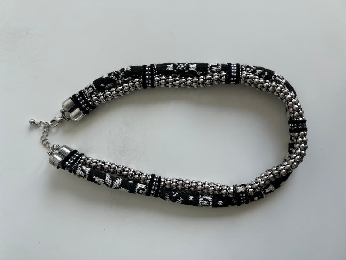 노르딕 니트 목걸이 상품이미지2