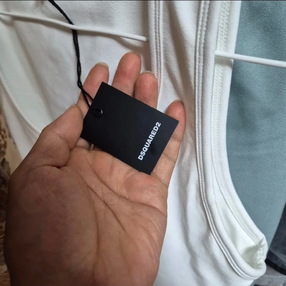 DSQUARED2 캡내장 민소매 나시티 마지막사진확인 (가격다운 사유) 상품이미지4