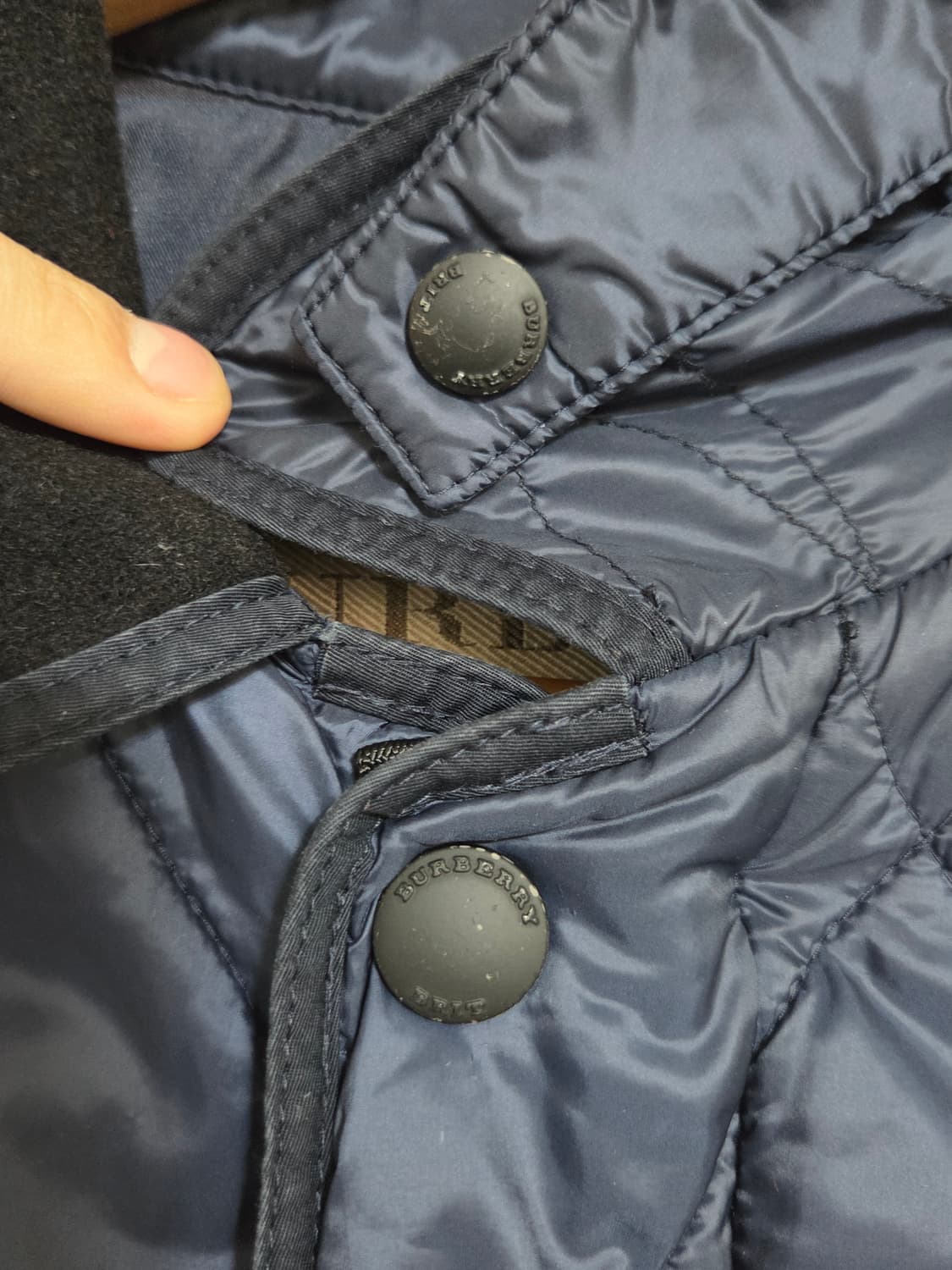(정품) [버버리] 다이아몬드 퀼팅 자켓 | 00094 상품이미지9