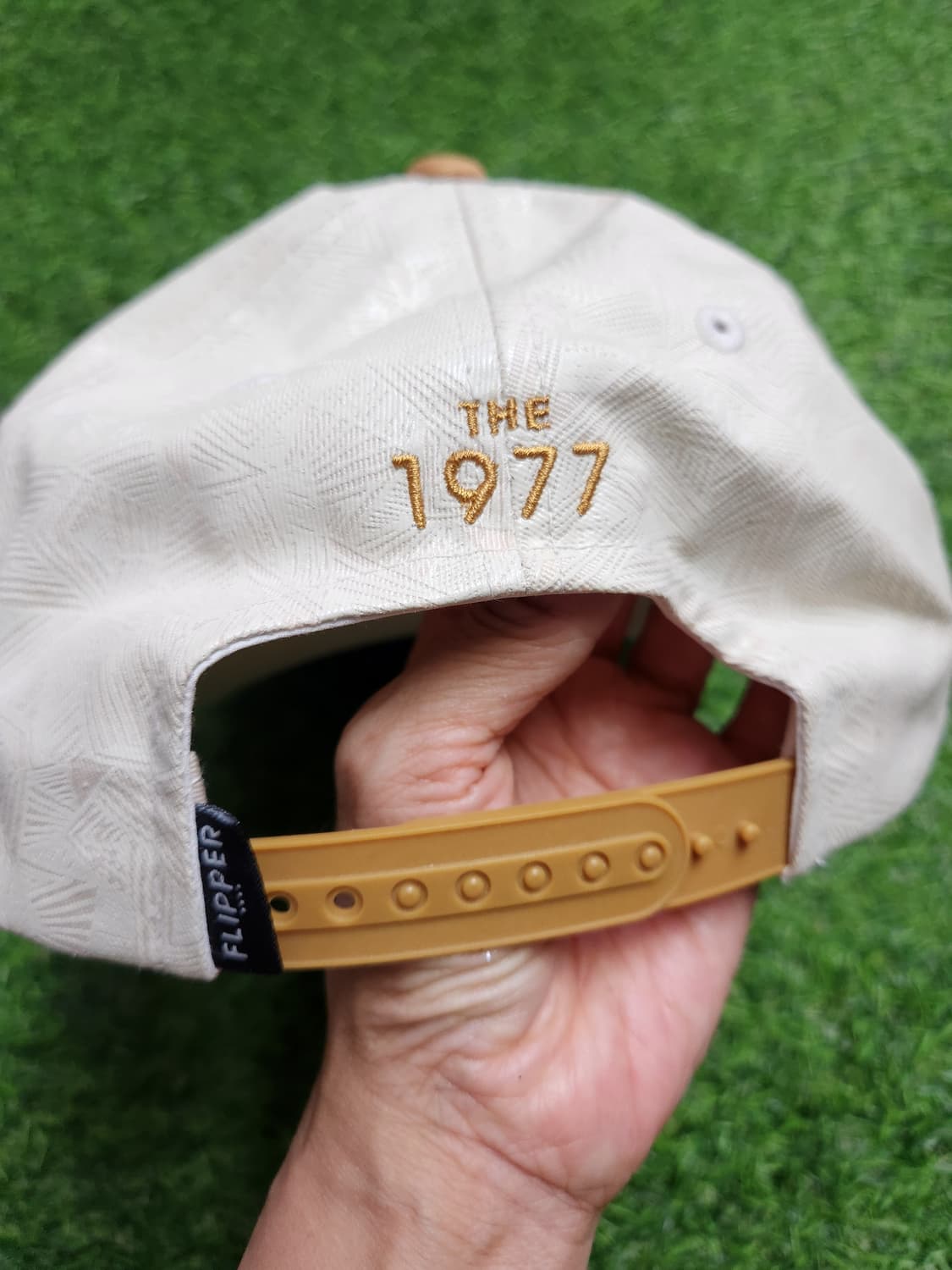 FLIPPER 스냅백 🧢 1977 에디션 감성캡
 상품이미지4