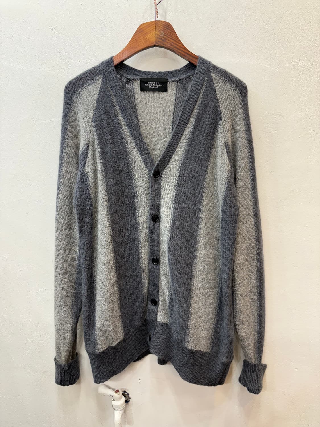 언유즈드 스트라이프 가디건 상품이미지1