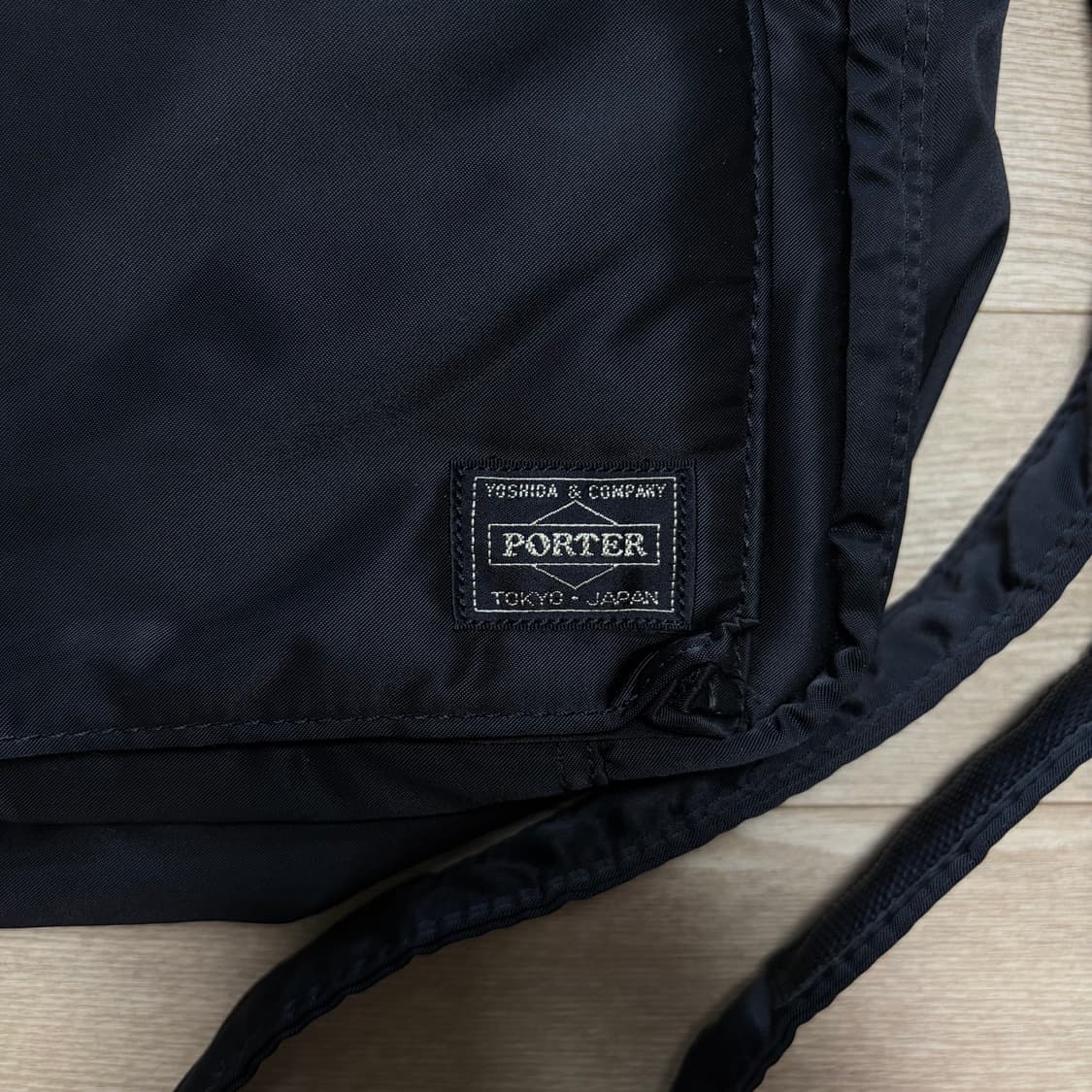 요시다포터 porter 탱커 숄더백 블랙 라지 L (미사용에가까움) 상품이미지3