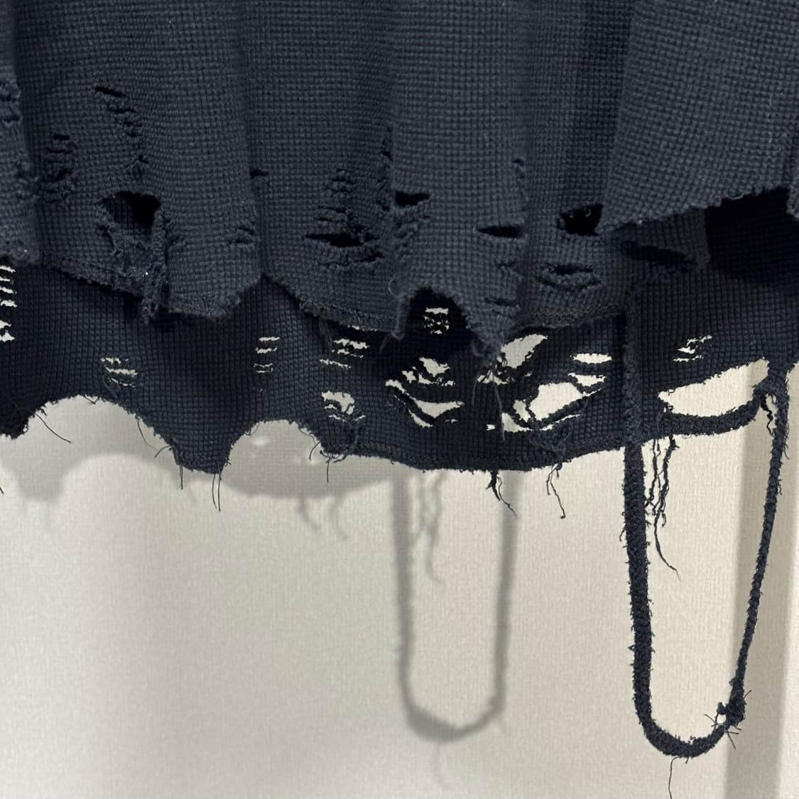 2) ancellm 안셀름 대미지 와플 긴팔 티셔츠 상품이미지2