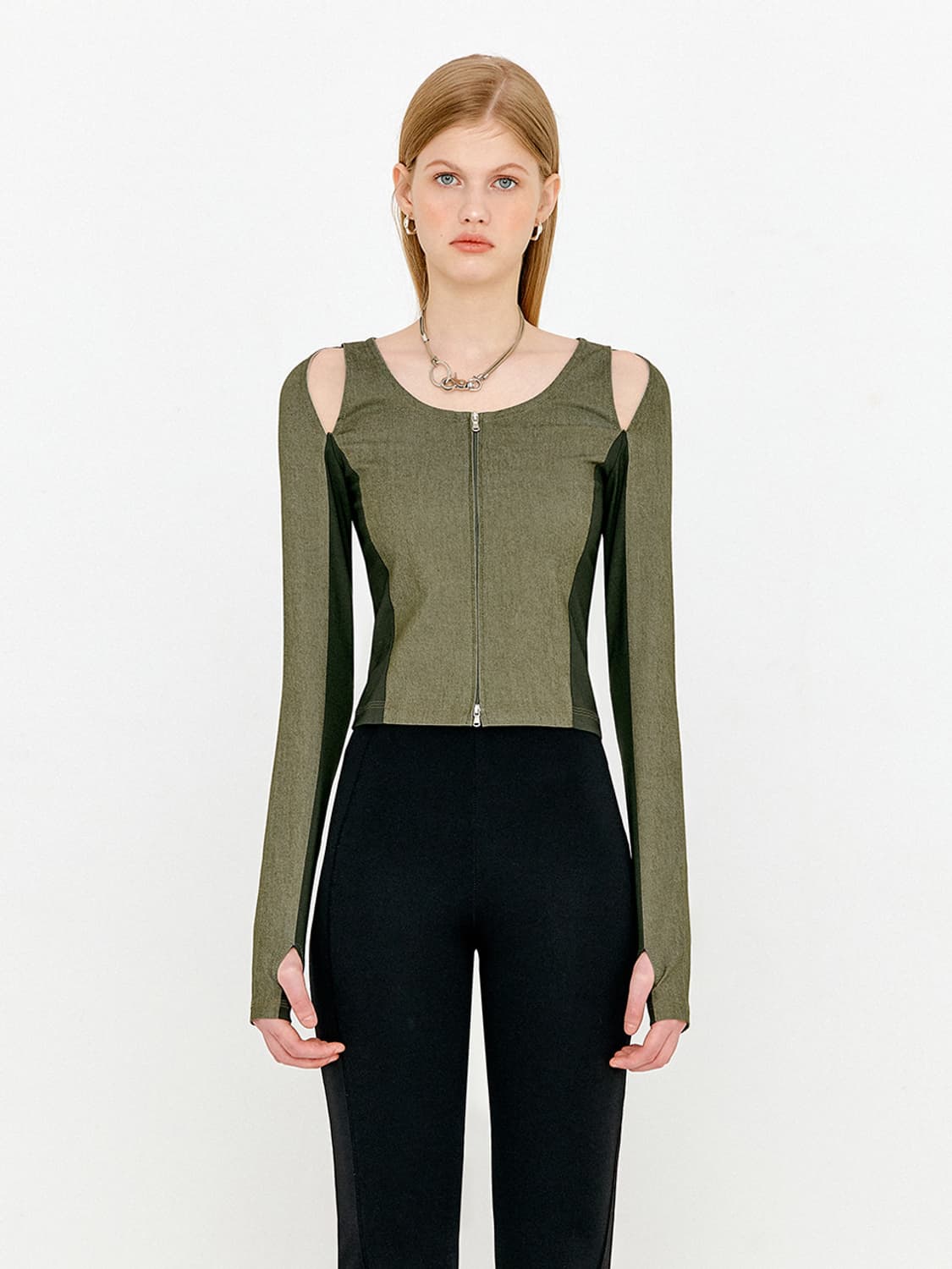 유즈 컷아웃 긴팔티 상품이미지1