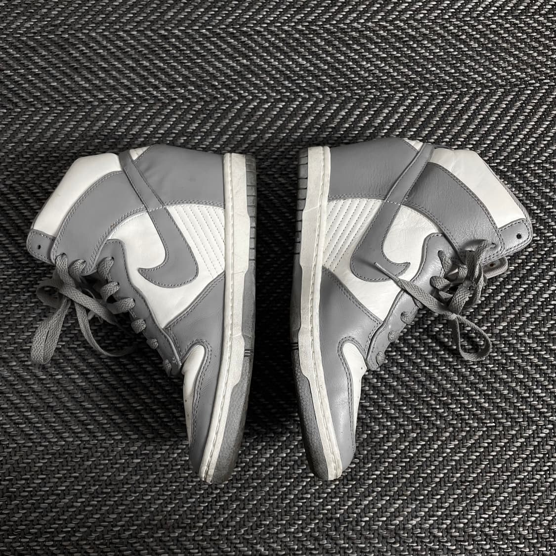 나이키 덩크 하이 레트로 화이트 플래티넘o 3029 상품이미지3