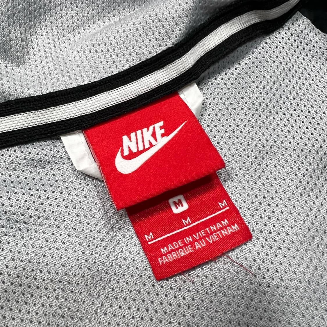 나이키 윈드러너 바람막이 상품이미지3