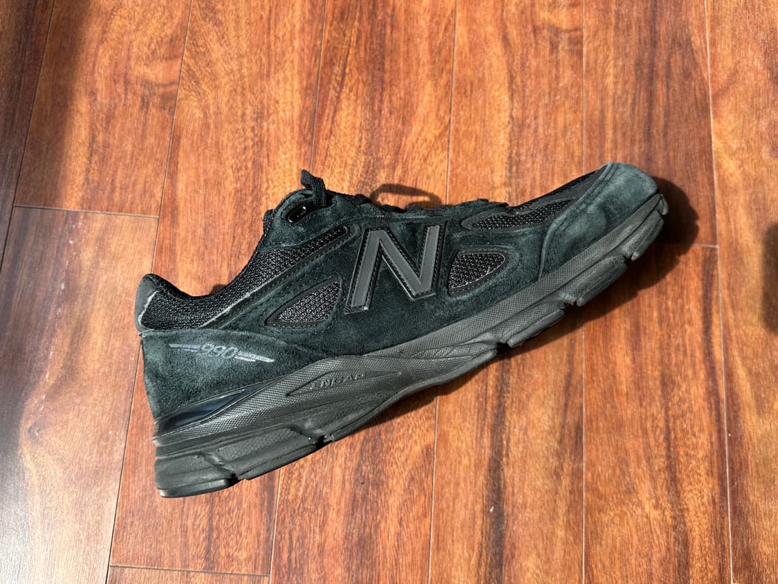 뉴발란스 990v4 트리플블랙 280 상품이미지1